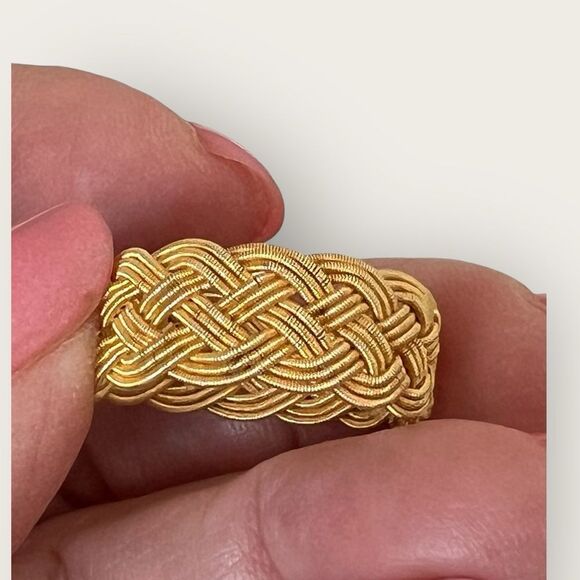 Gold plated ring size 8, braided design - Picture 7 of 8